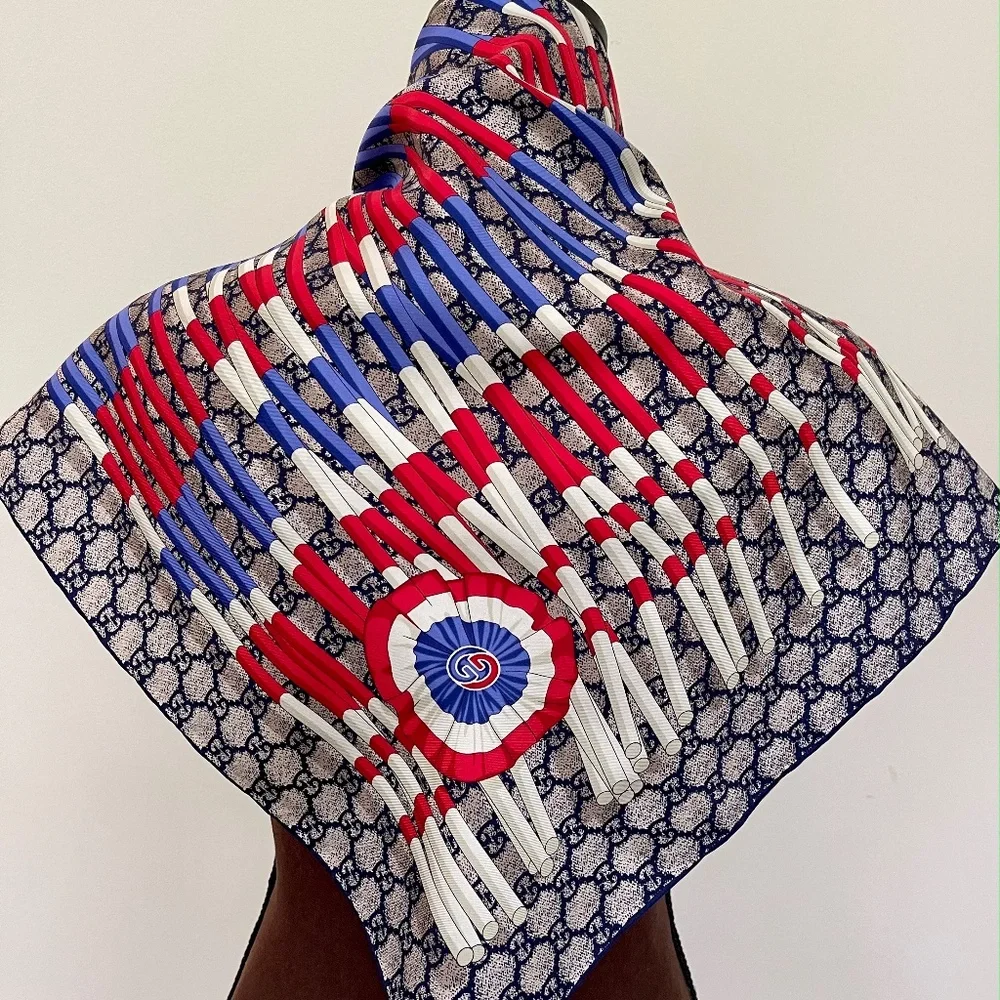 New Gucci Scarf Logo GG Print Club WEB Blue Silk Wrap